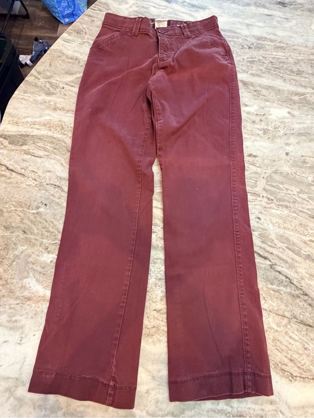 Lee Sinfully Soft Burgundy Straight Leg Stretch Pants Women’s Medium 6
